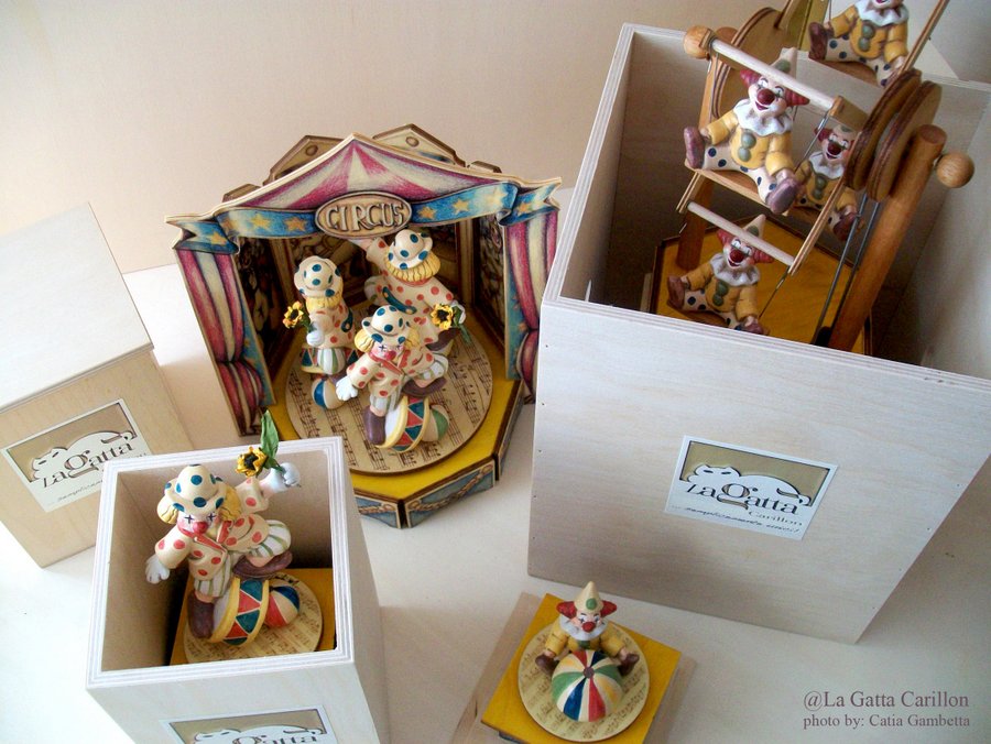 06-carillon-giostra-legno-da-collezione-old-circus
